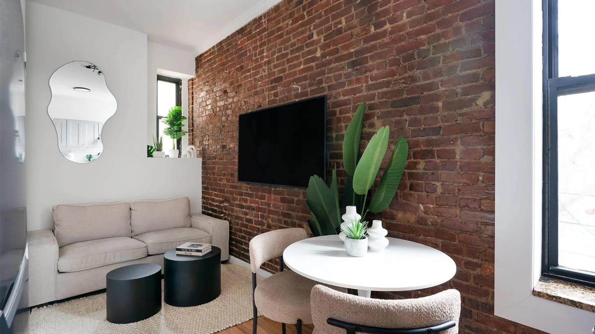 Apartment 153-1G Newly Renovated 2Br Lower East Side New York